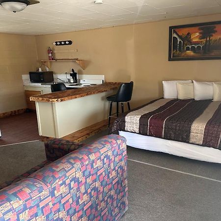 Love Hotels Murdo By Oyo On Interstate 90 المظهر الخارجي الصورة